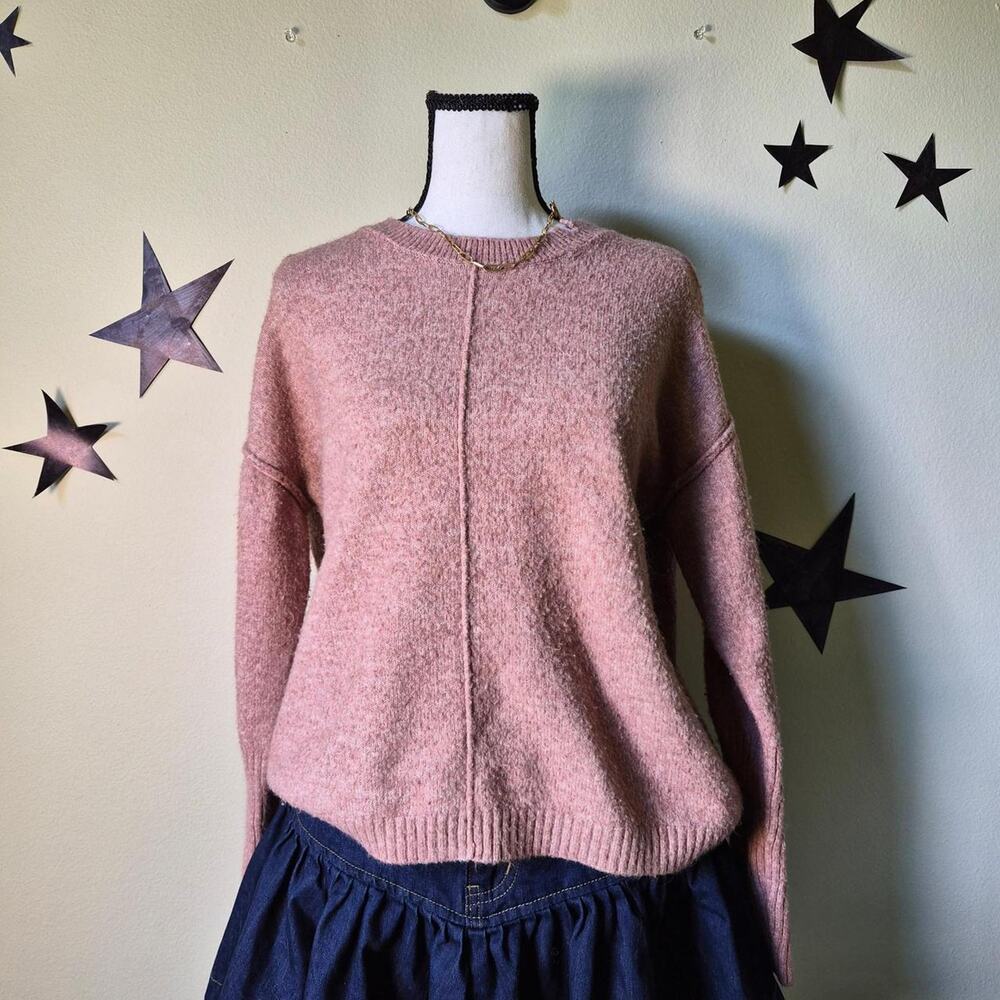 Legendary Outfitters Womens Sweater Pink Pullover Soft Cozy Knit Crewneck Medium